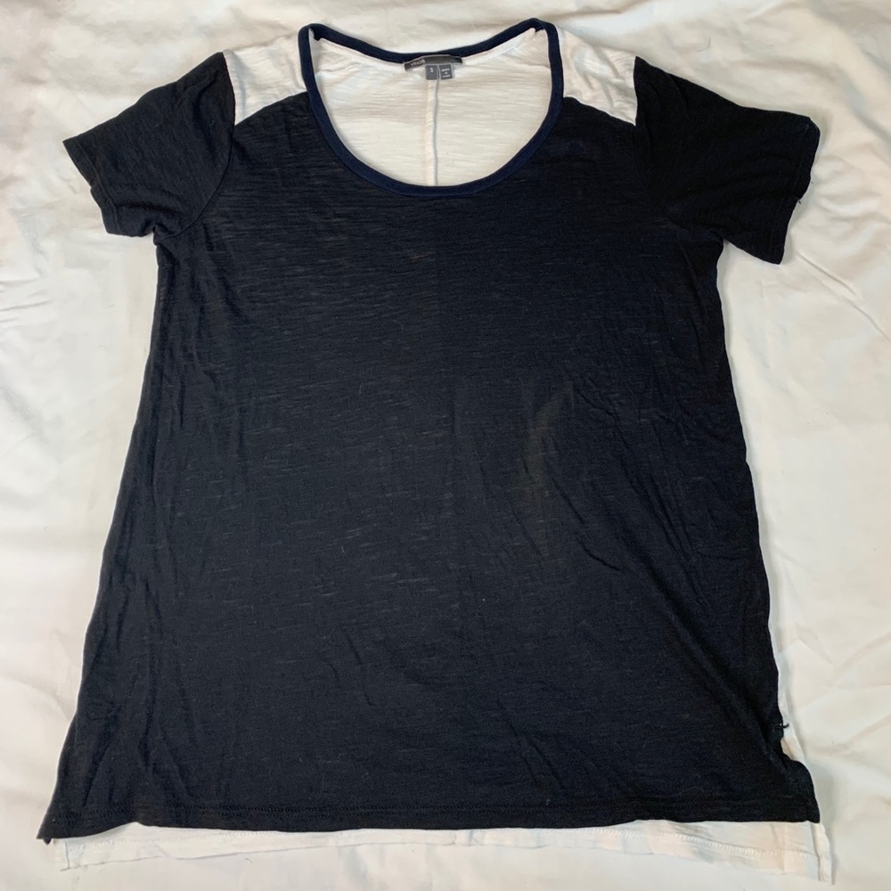 VINCE. Black & White Tee Small